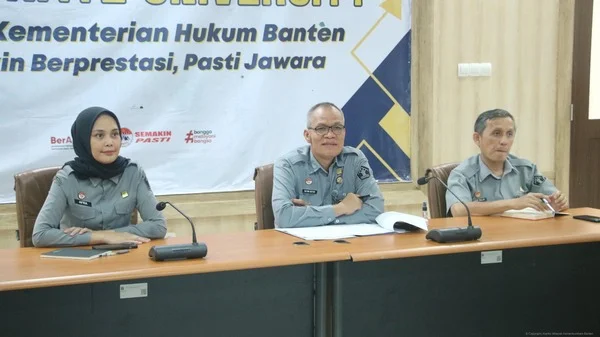 Kakanwil Kemenkum Banten Tinjau Posbankum Jelang Peresmian Nasional